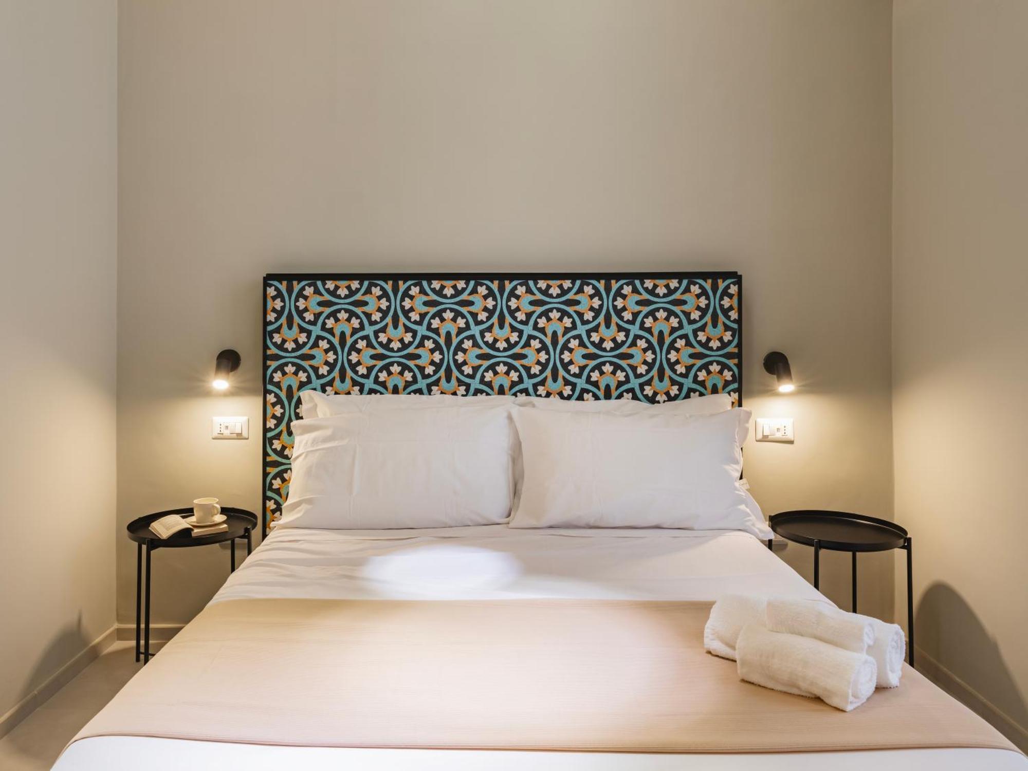 Almica24 Hotel บารี ภายนอก รูปภาพ