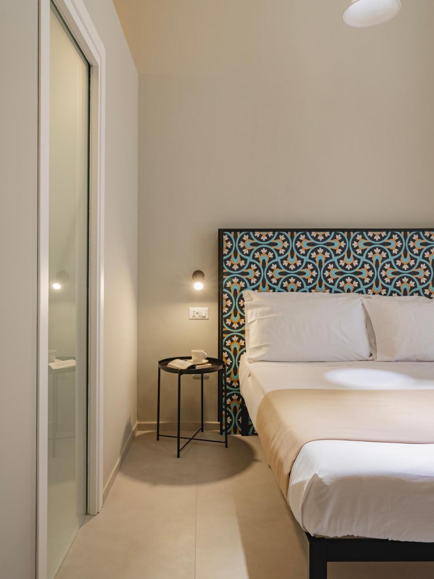 Almica24 Hotel บารี ภายนอก รูปภาพ