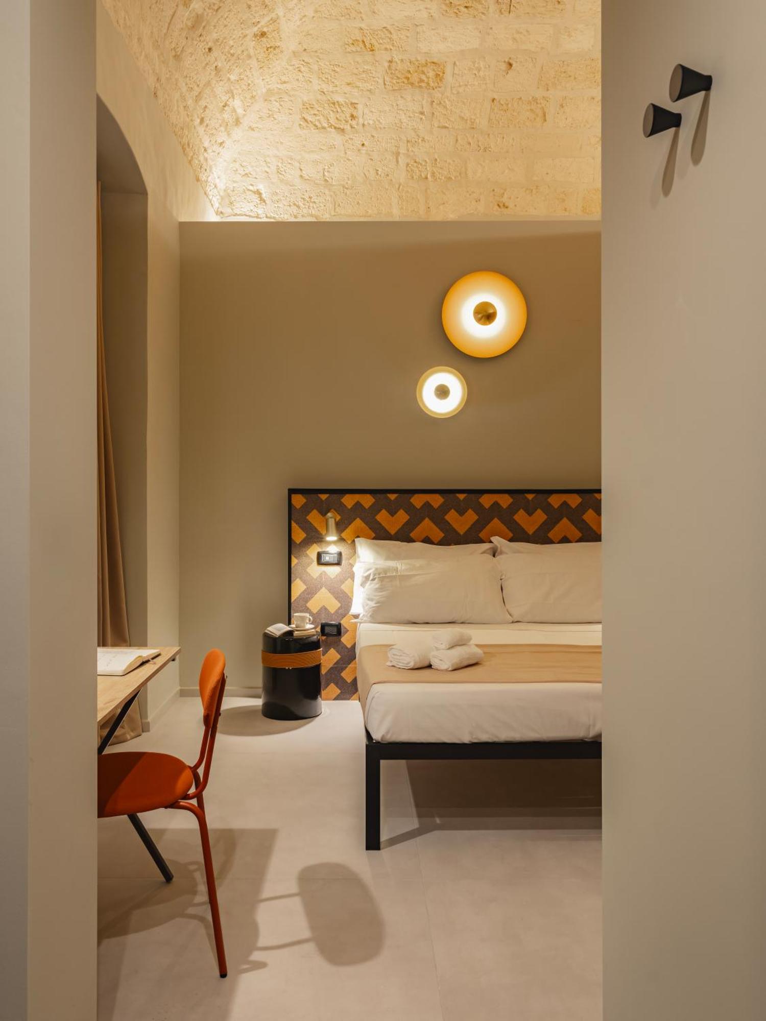 Almica24 Hotel บารี ภายนอก รูปภาพ