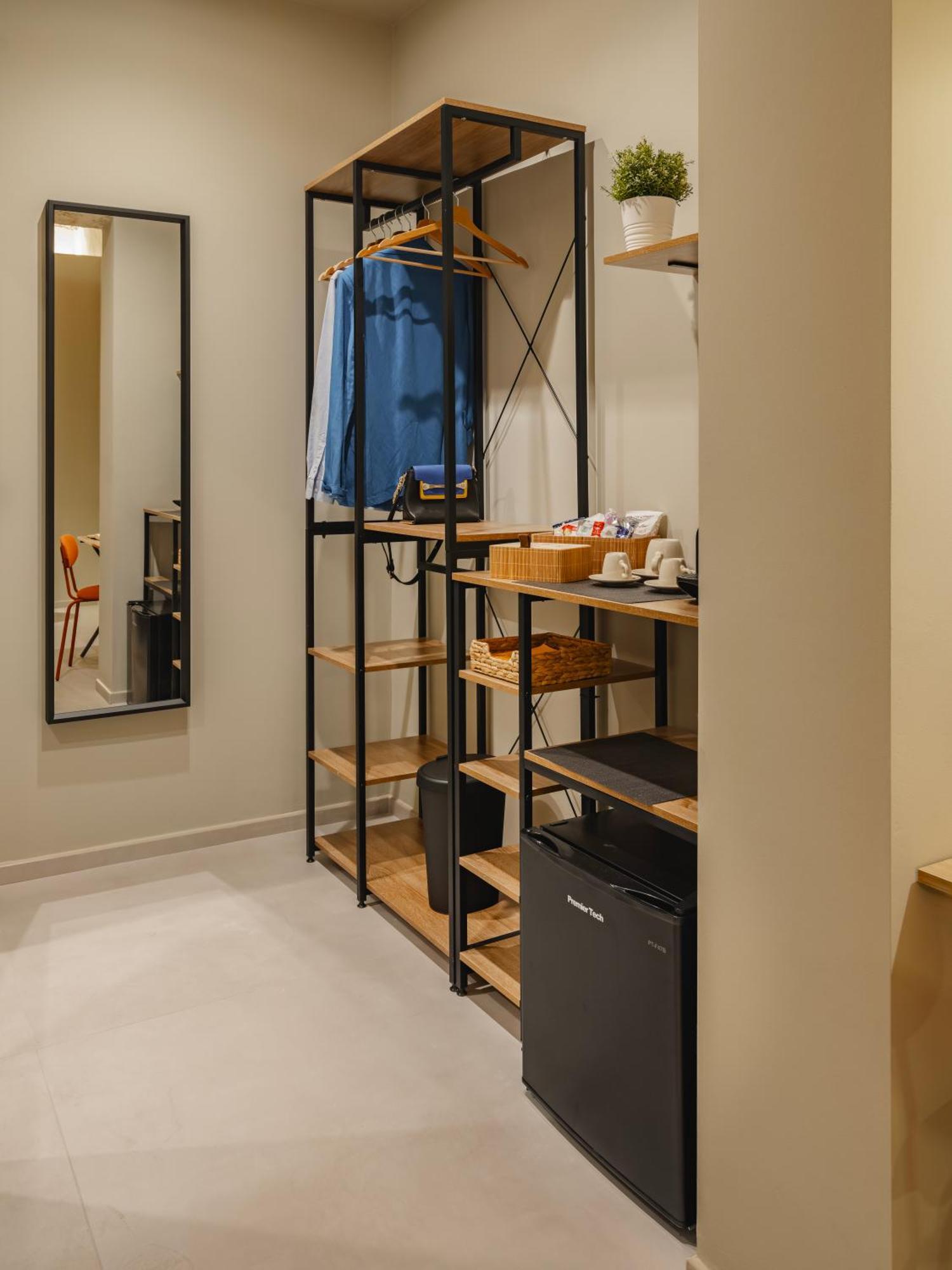 Almica24 Hotel บารี ภายนอก รูปภาพ